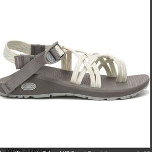 Chaco’s women sandals ZX/2 cloud size 8